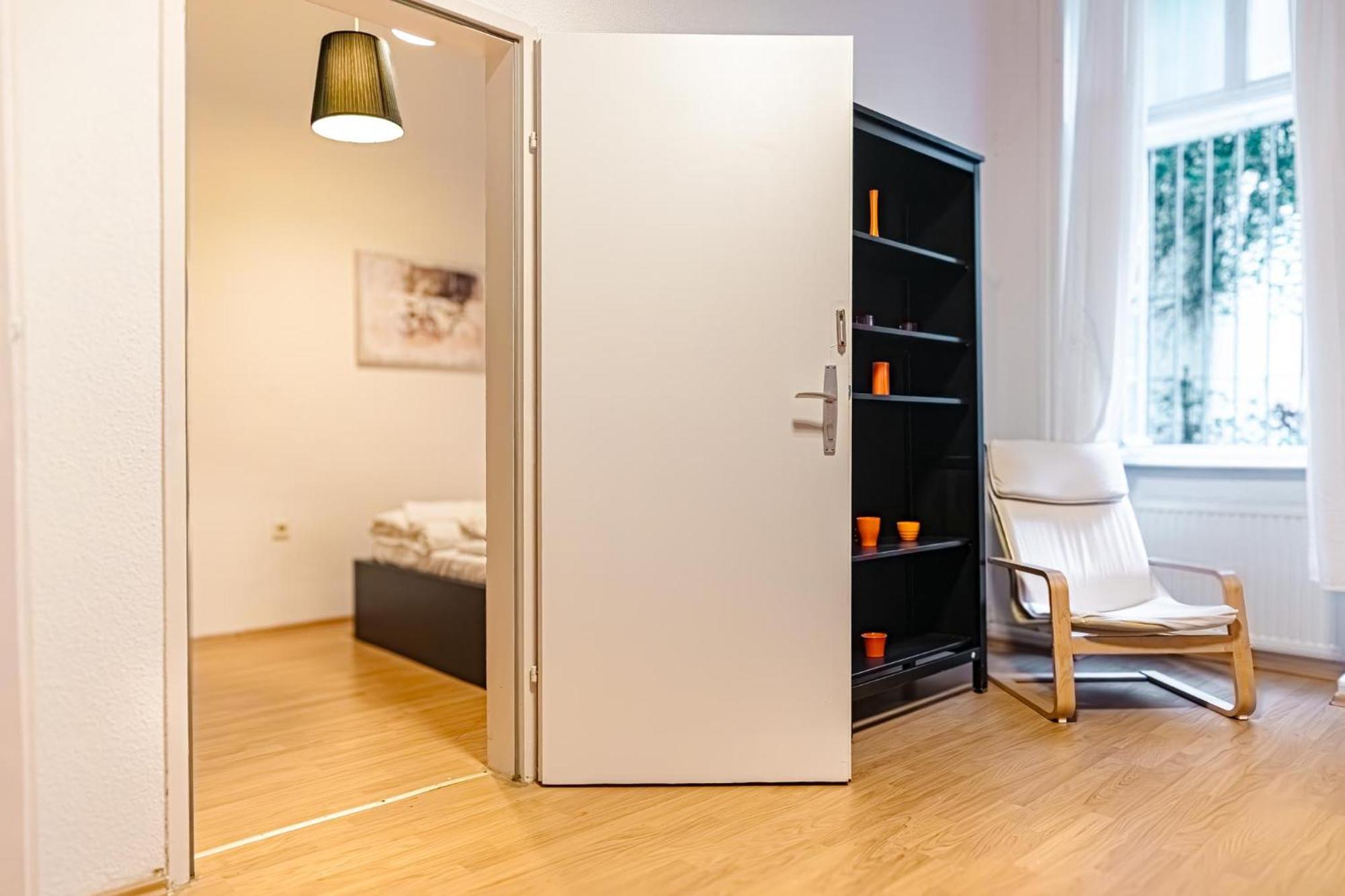 Chic Apartment - Very Central And Well Connected ウィーン エクステリア 写真